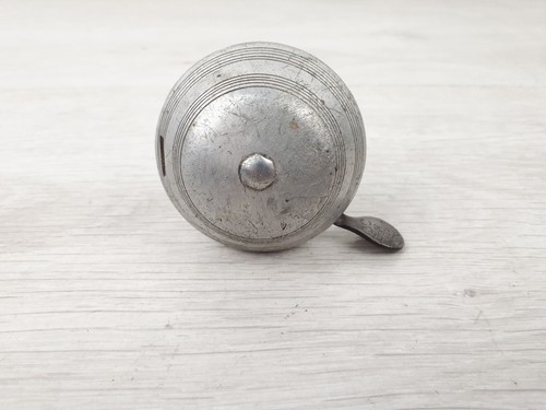 Sonnette ancienne aluminium - ancienne, en
